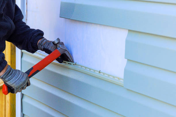Reliable Emergency Siding Repair contractor in Mooresville, IN by Creative Siding